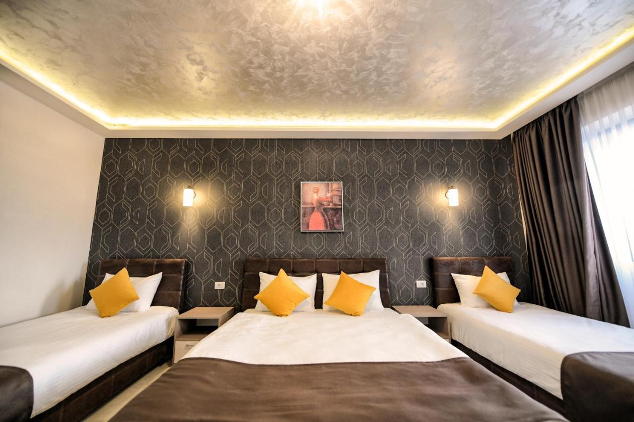 Garnet Hotel & Event Centar Ruma Luaran gambar